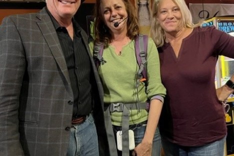 Daphna Kastner et al. posing for the camera